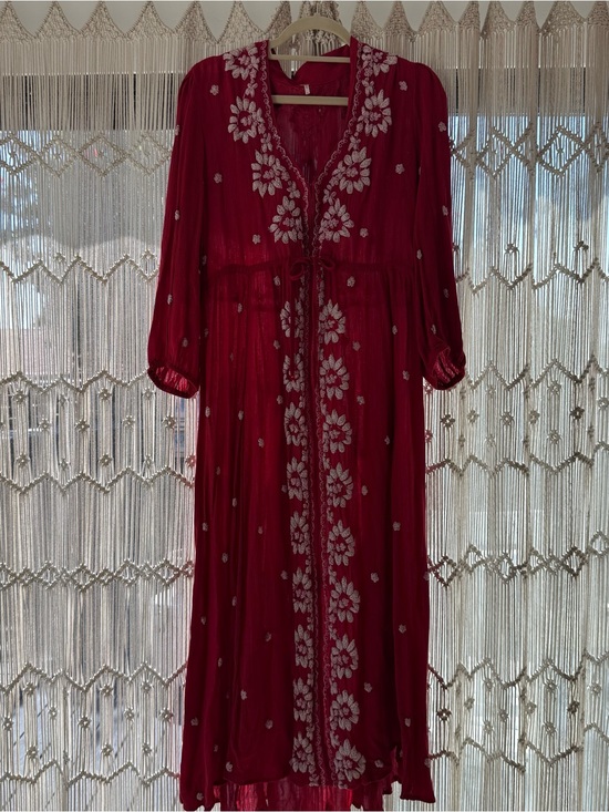 Free People Dresses & Skirts - Free People Embroidered Fable Midi Dress